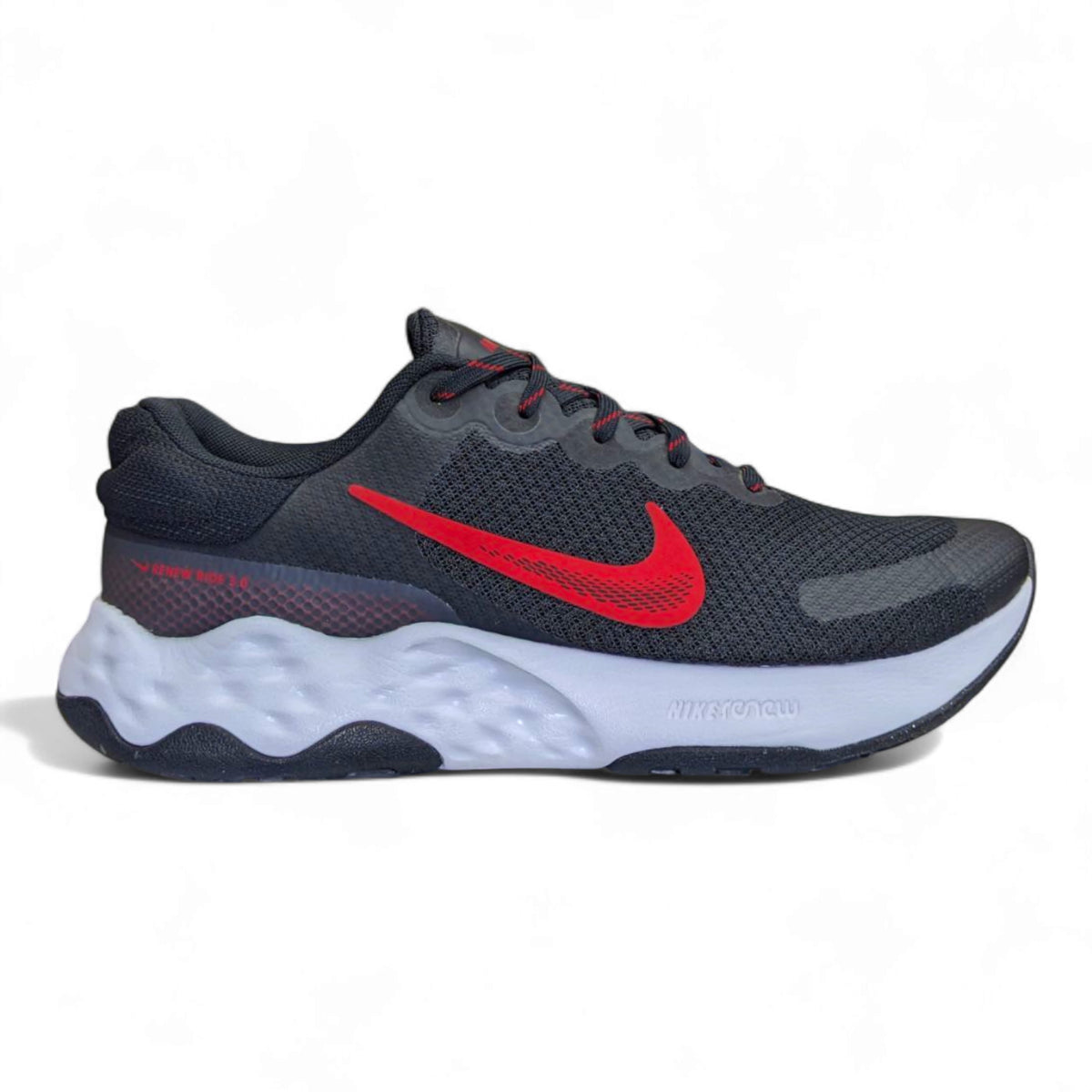 NIKE RENEW RIDE 3