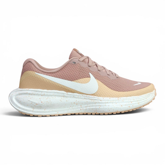 NIKE REVOLUTION 8